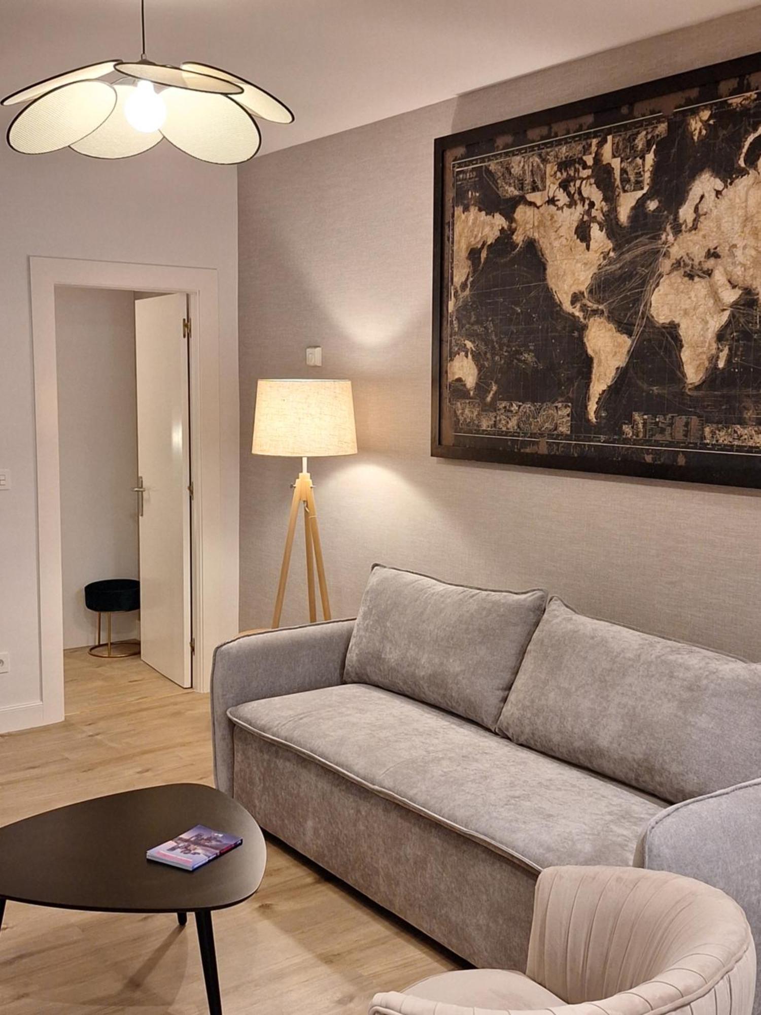 Vivienda Turistica En Bilbao La Vieja Con Wifi Y Parking Apartment Bagian luar foto
